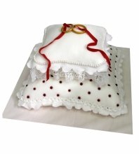 Свадебный торт с подушками 