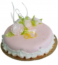 Небольшой свадебный торт с цветами