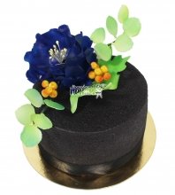 Велюровый торт с цветами
