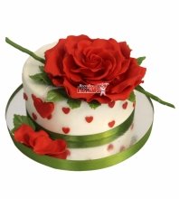 Торт с розой 