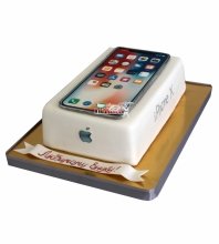 Торт iPhoneX