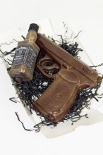 Шоколадный набор Пистолет и виски