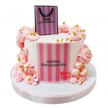 Торт на день рождения